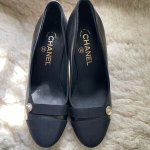 CHANEL Vintage Black Heel With Pearl Detail Made In Italy 36.5 “see Details”